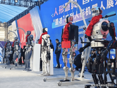 春晚最忙的竟是日薪过万的机械人！&hellip;